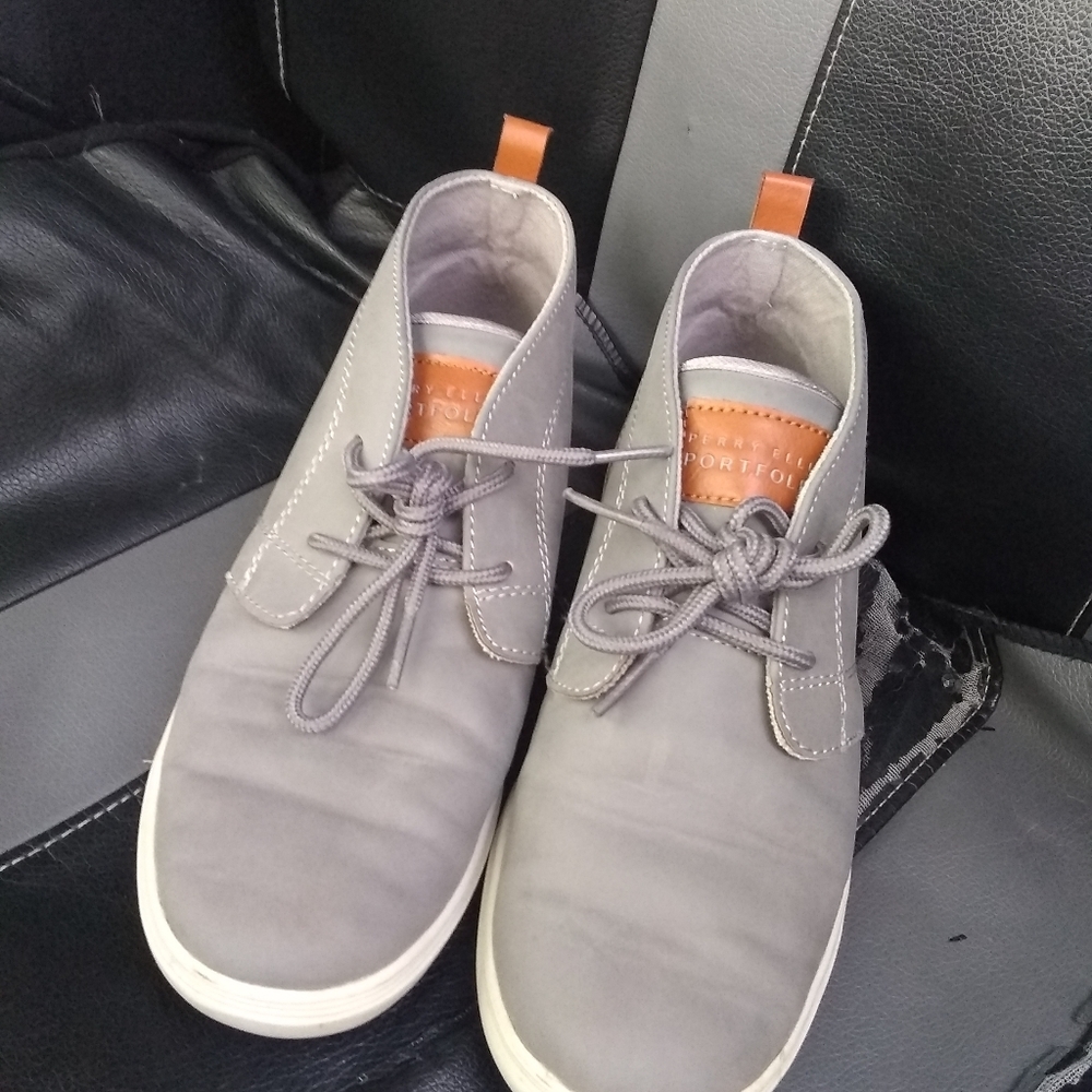 Boys perry ellis high tops